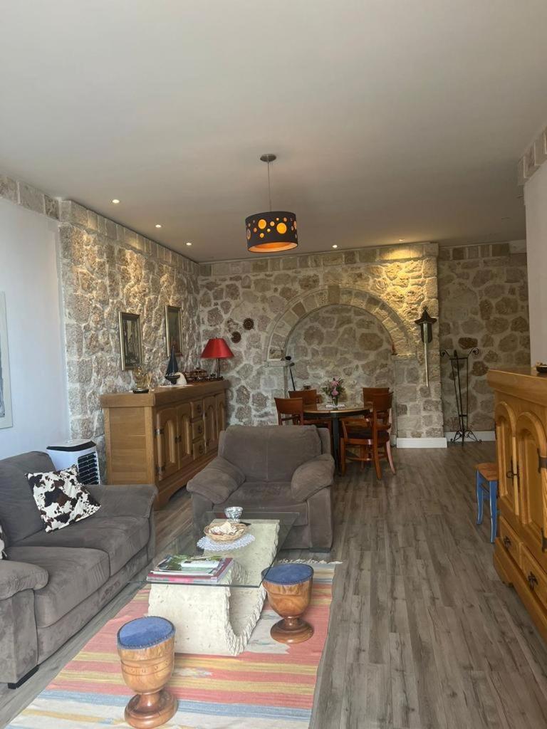 Rahoni Park & Suites Dhermi Room photo