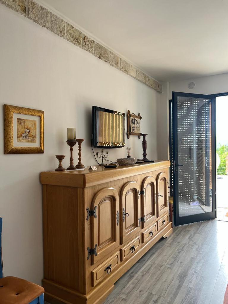 Rahoni Park & Suites Dhermi Room photo