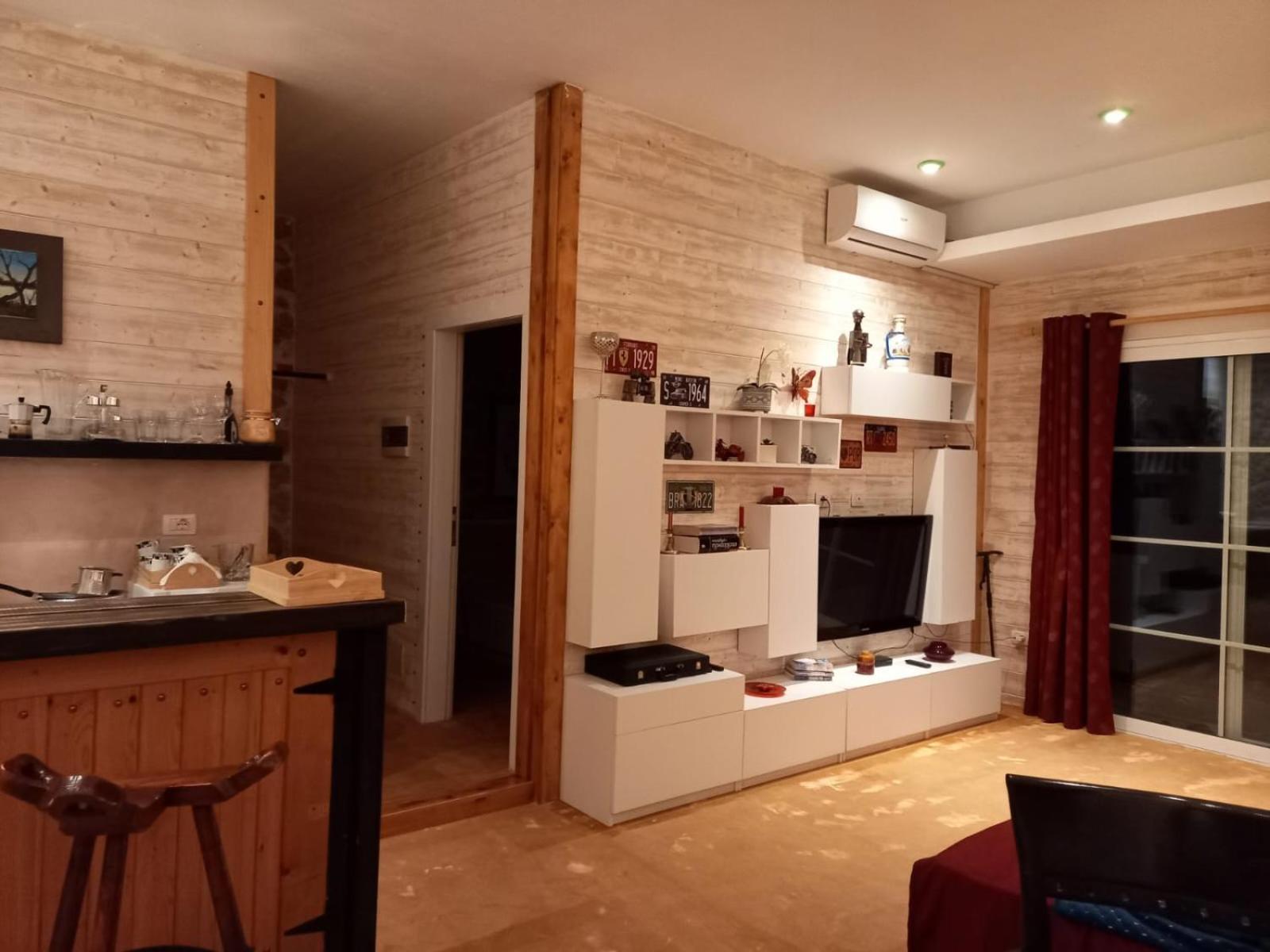Rahoni Park & Suites Dhermi Exterior photo
